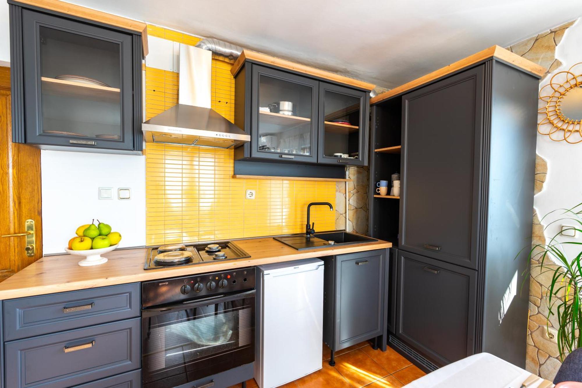 Olive Garden House In Zrnovnica With A View & Bbq Villa Bagian luar foto